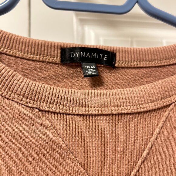 Dynamite Cropped Crew Neck Sweater Pink - Picture 2 of 4